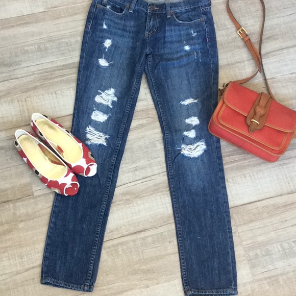 PINK Victoria's Secret Denim - Pink limited edition distressed jeans Sz 2R